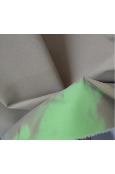 HZ-XRG  Temperature-sensitive cooling fabric + windbreaker fabric; Color-changing fabric; Light-sensitive/glow-in-the-dark fabric; Digital printing; Weight: 160g/m²; Width: 150cm; Yarn: T400; Density: 133*10; 100% Polyester detail view-1